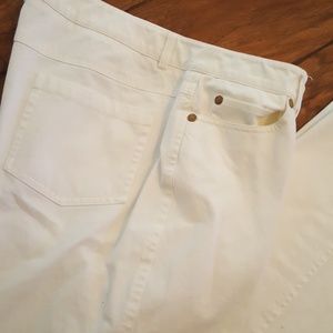 J McLaughlin white straight leg pants